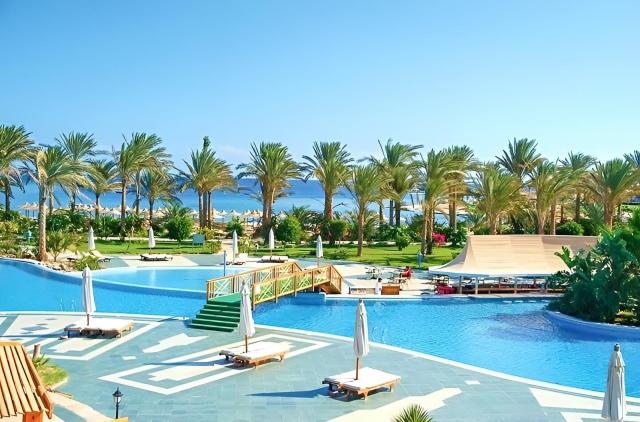 Brayka Bay Resort