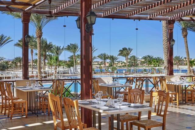 Jaz Lamaya Resort