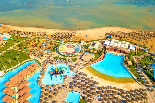 Titanic Beach Spa & Aquapark