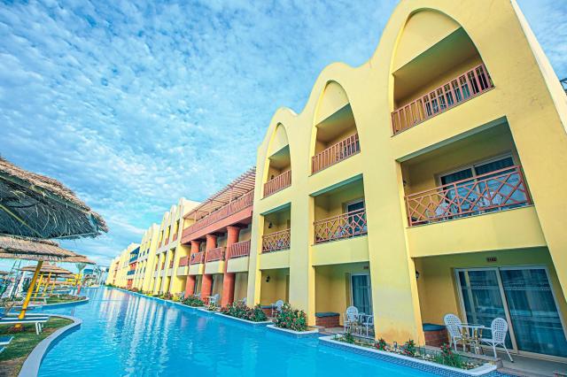 Titanic Beach Spa & Aquapark