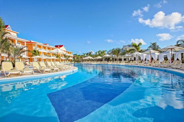 Luxury Bahia Principe Aquamarine