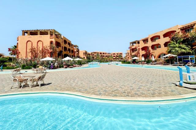 Dream Lagoon & Aqua Park Resort