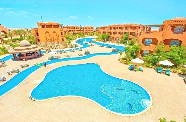 Dream Lagoon & Aqua Park Resort
