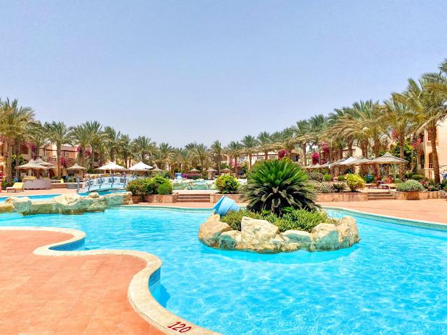 Dream Lagoon & Aqua Park Resort
