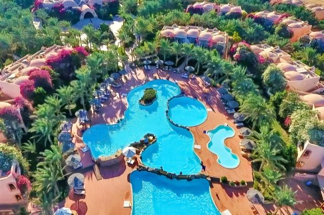 Dream Lagoon & Aqua Park Resort