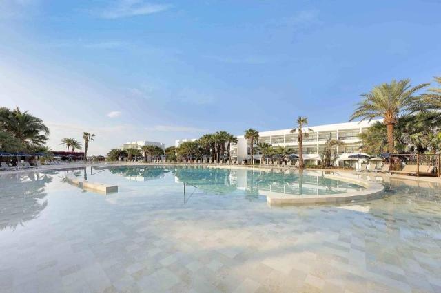 Grand Palladium Palace Ibiza Resort & Spa
