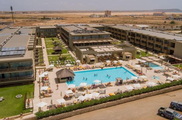 Oasis Salinas Sea