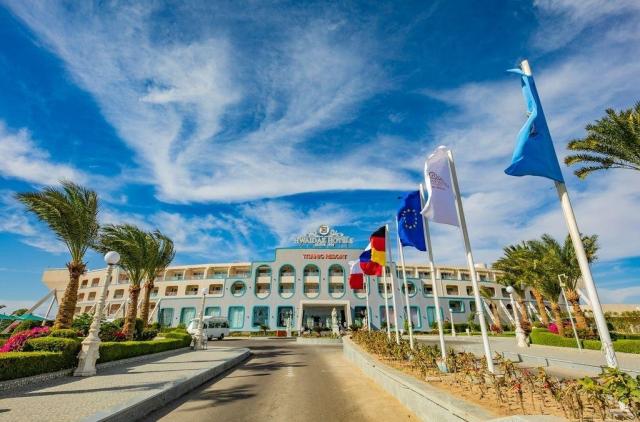 Titanic Resort & Aqua Park