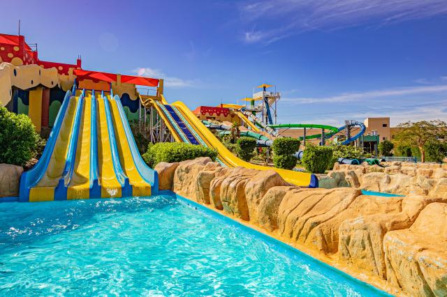 Titanic Resort & Aqua Park