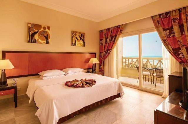 AMC Royal Resort