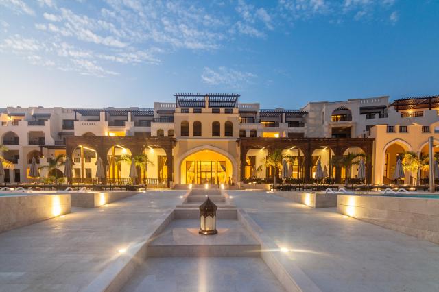 Fanar Hotel & Residences