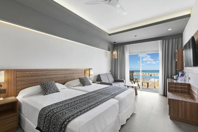 RIU Palace Santa María