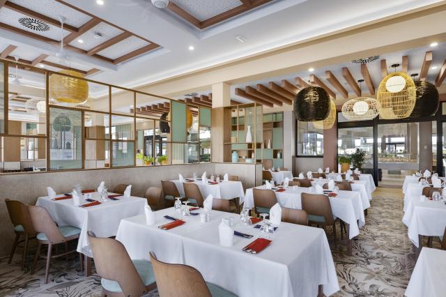 RIU Palace Santa María