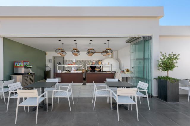 Avra Beach Resort