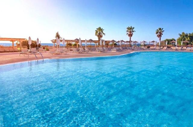 Grand Blue Beach