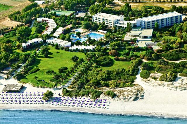 Caravia Beach
