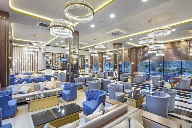 Aydinbey Queens Palace & Spa