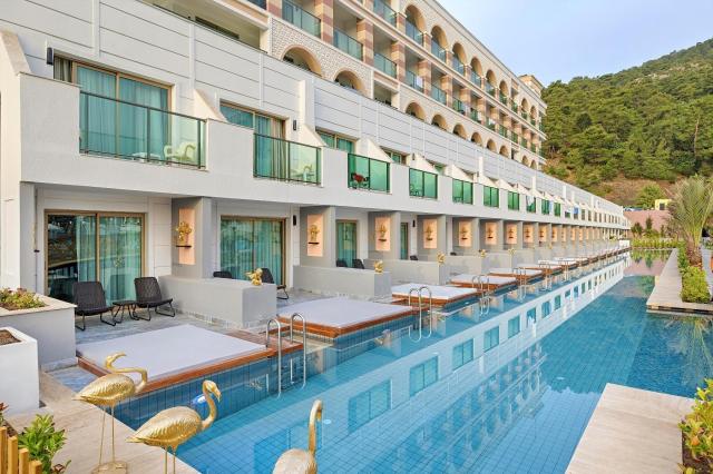 Dosinia Luxury Resort