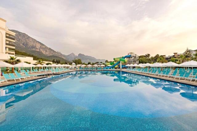 Dosinia Luxury Resort