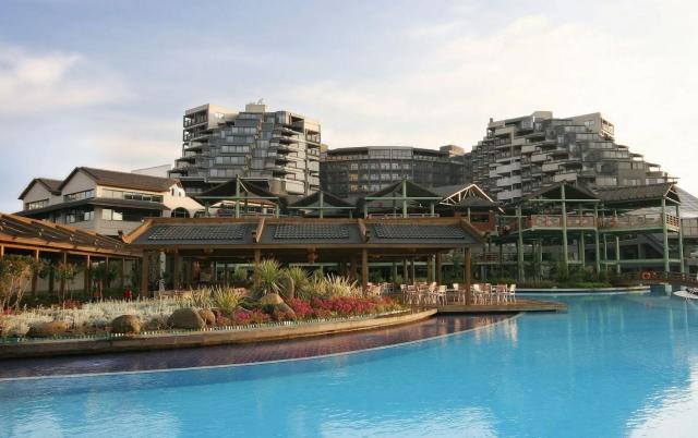 Limak Lara De Luxe Hotel & Resort