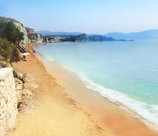Thalassa Superior