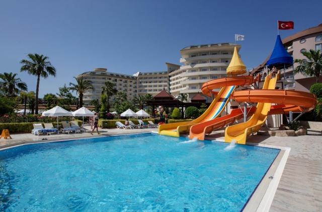 Saphir Resort & Spa