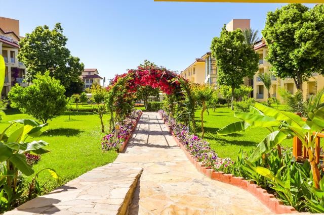 Queens Park Le Jardin