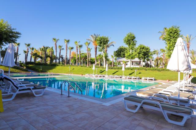 Queens Park Le Jardin