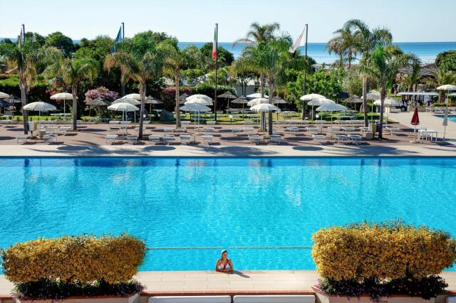 Tanka Village Golf & Spa