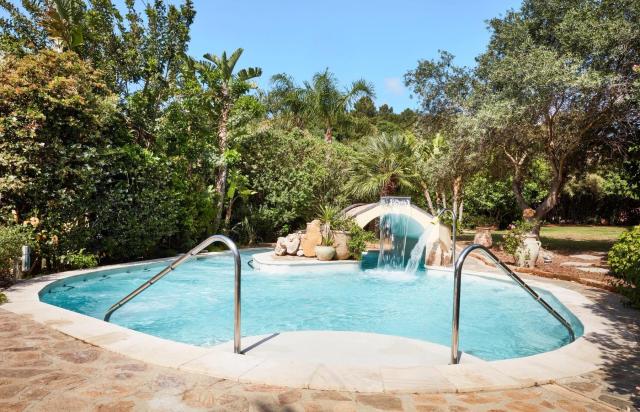 Tanka Village Golf & Spa