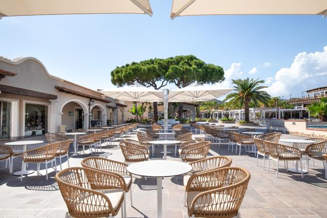 Tanka Village Golf & Spa