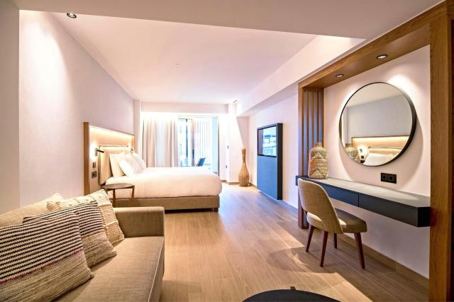 Akasha Beach Hotel & Spa