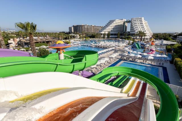 Miracle Resort