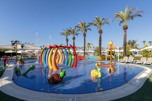 Miracle Resort