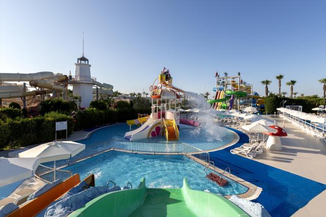 Miracle Resort