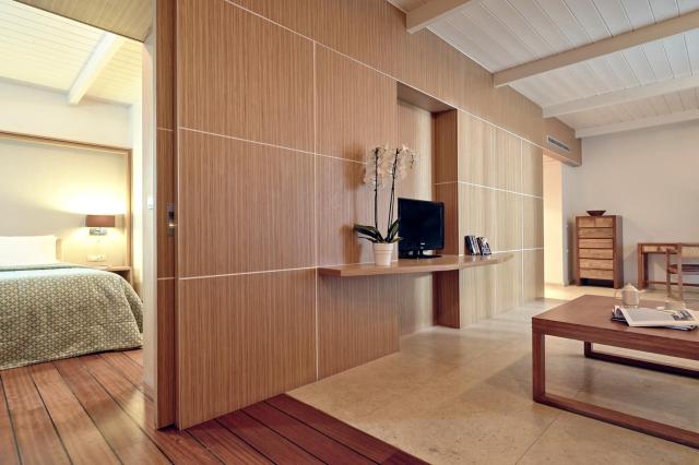 Pilot Beach Resort