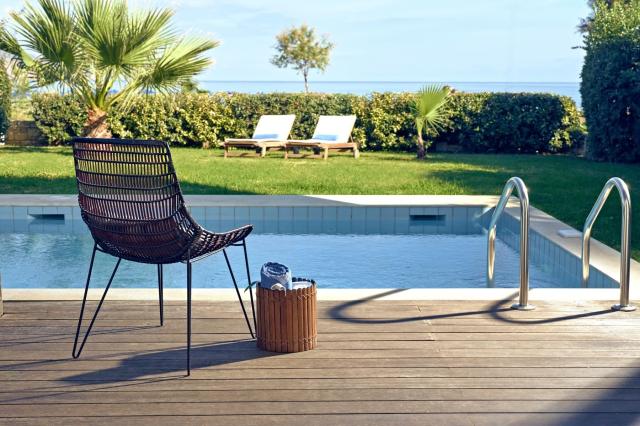 Pilot Beach Resort