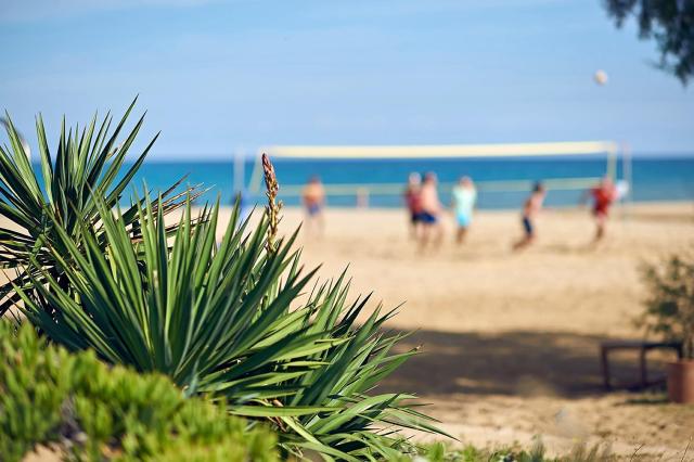 Pilot Beach Resort