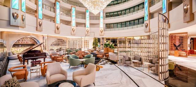 Delphin Palace