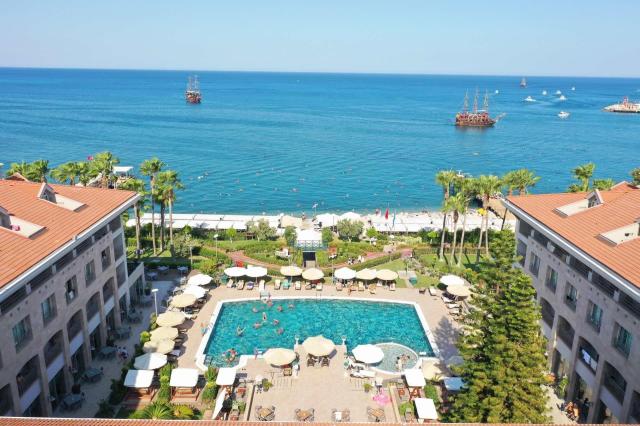 Fame Residence Kemer