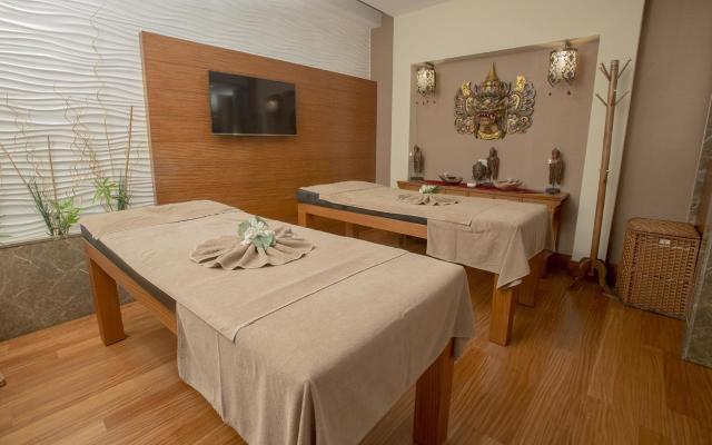 Fame Residence Kemer