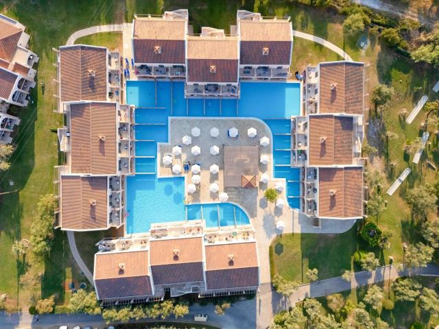 Roda Beach Resort & Spa