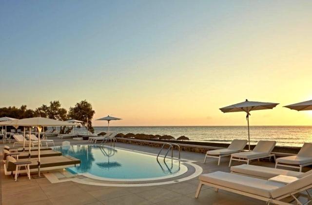 Costa Grand Resort & Spa