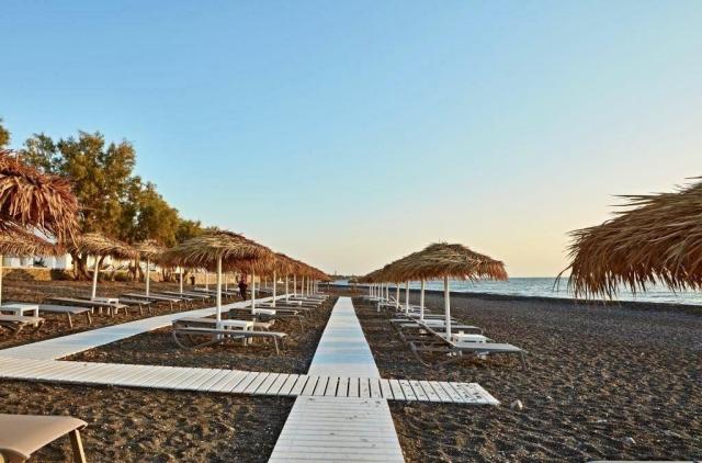 Costa Grand Resort & Spa