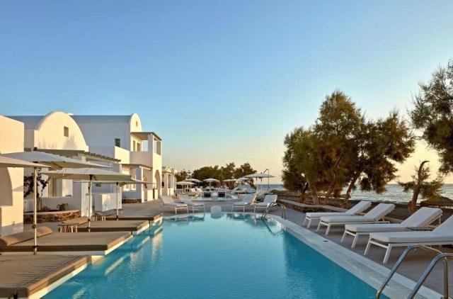 Costa Grand Resort & Spa