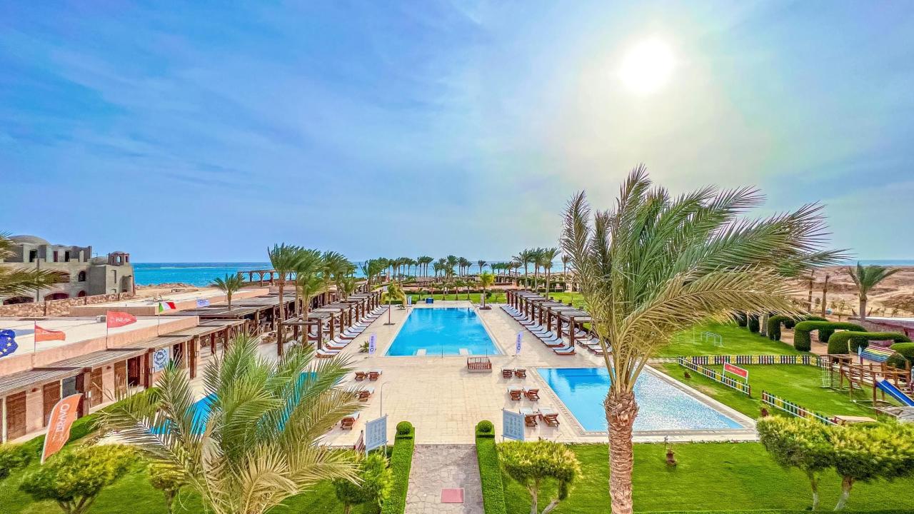 Gemma Beach Resort
