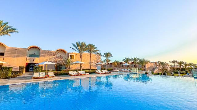 Gemma Beach Resort