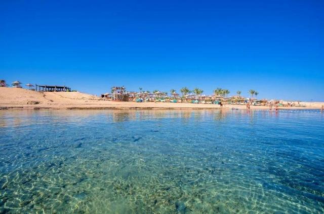 Gemma Beach Resort