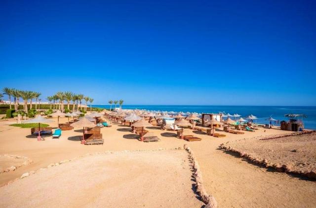 Gemma Beach Resort