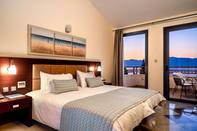 Porto Galini Seaside Resort & Spa